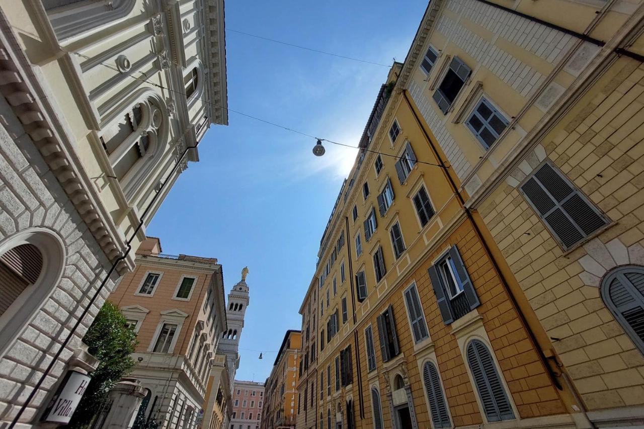 Piccola Piazza Della Liberta — Photos 1